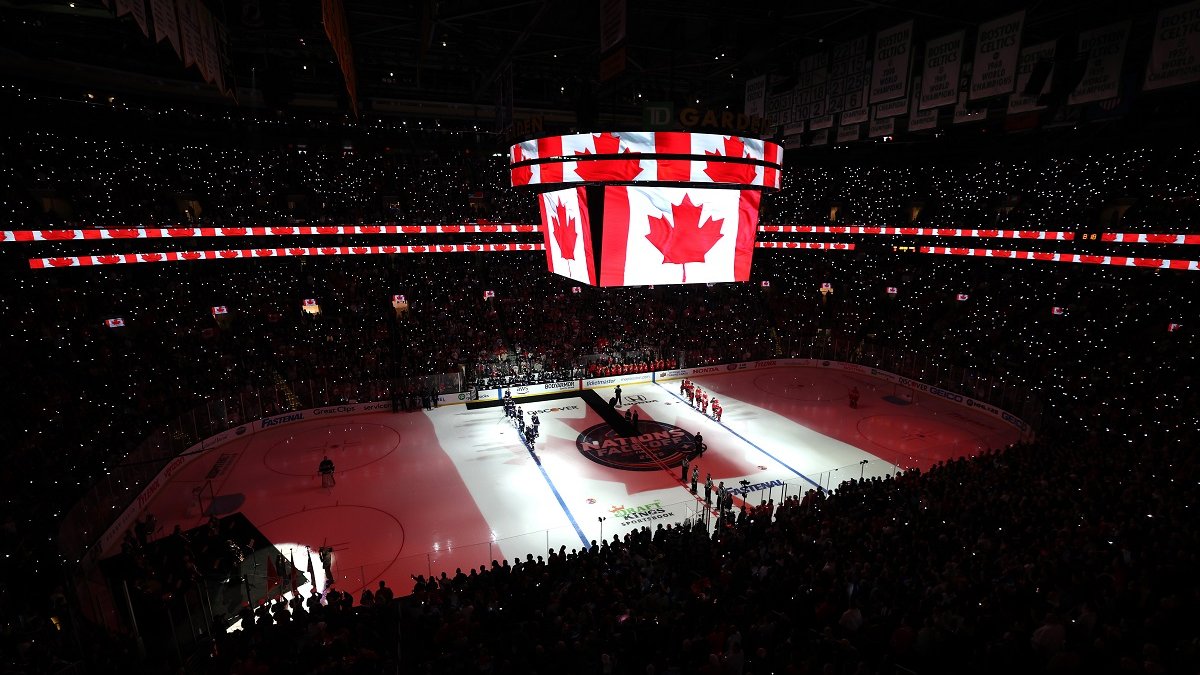 Singer changes Canadian anthem lyric at 4 Nations game to protest Trump remarks