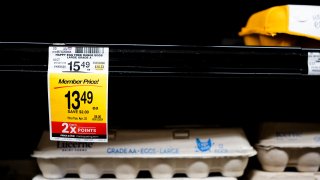 An empty shelf of free range eggs