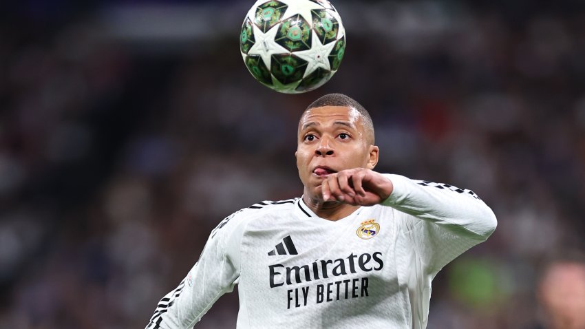 MADRID, SPAIN – FEBRUARY 19: Kylian Mbappe of Real Madrid during the UEFA Champions League 2024/25 League Knockout Play-off second leg match between Real Madrid C.F. and Manchester City at Estadio Santiago Bernabeu on February 19, 2025 in Madrid, Spain. (Photo by Robbie Jay Barratt – AMA/Getty Images)