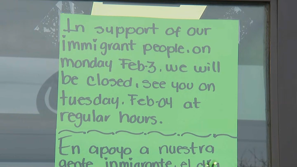 Businesses across the Chicago area close for ‘A Day Without Immigrants’ protest