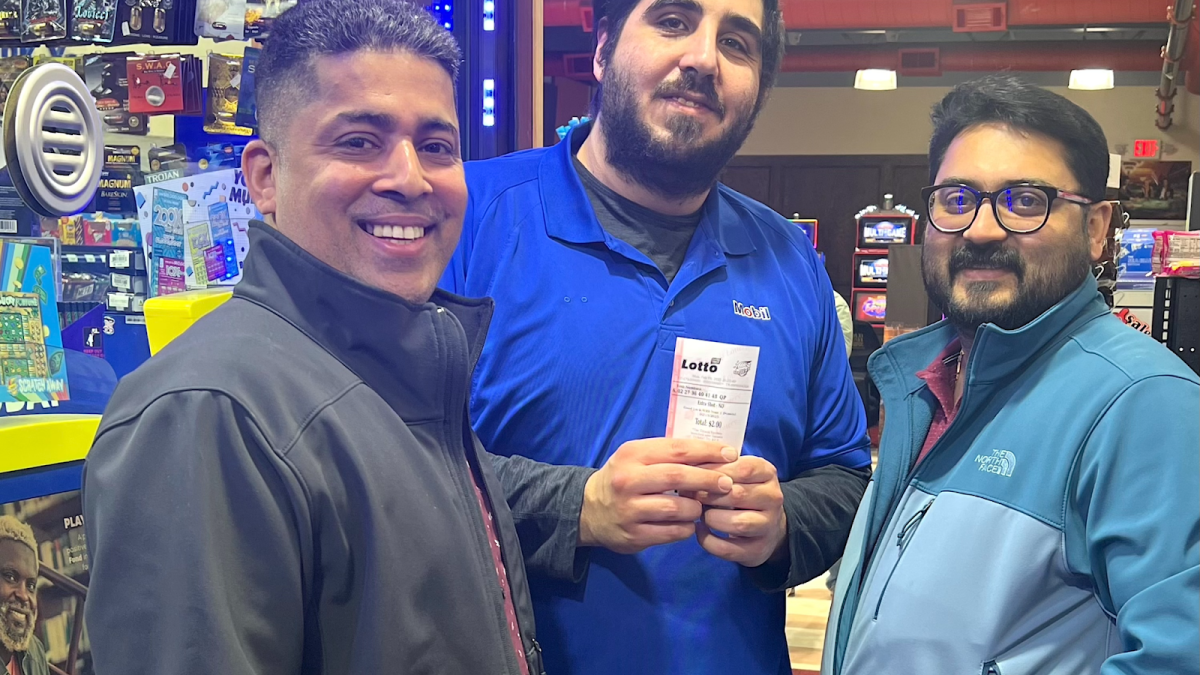 $10.4M lottery ticket purchased at suburban Chicago gas station, officials say