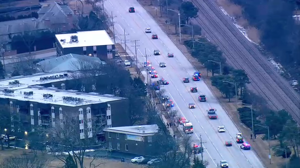 Large police presence reported in northwest suburban Mount Prospect