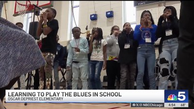 Chicago blues legend Billy Branch mentors 7th grade band members