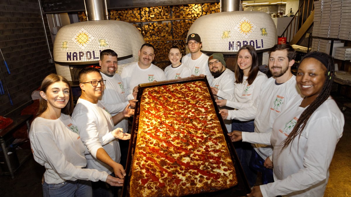 Chicago chefs attempt worlds largest cannabis-infused pizza for Pi day