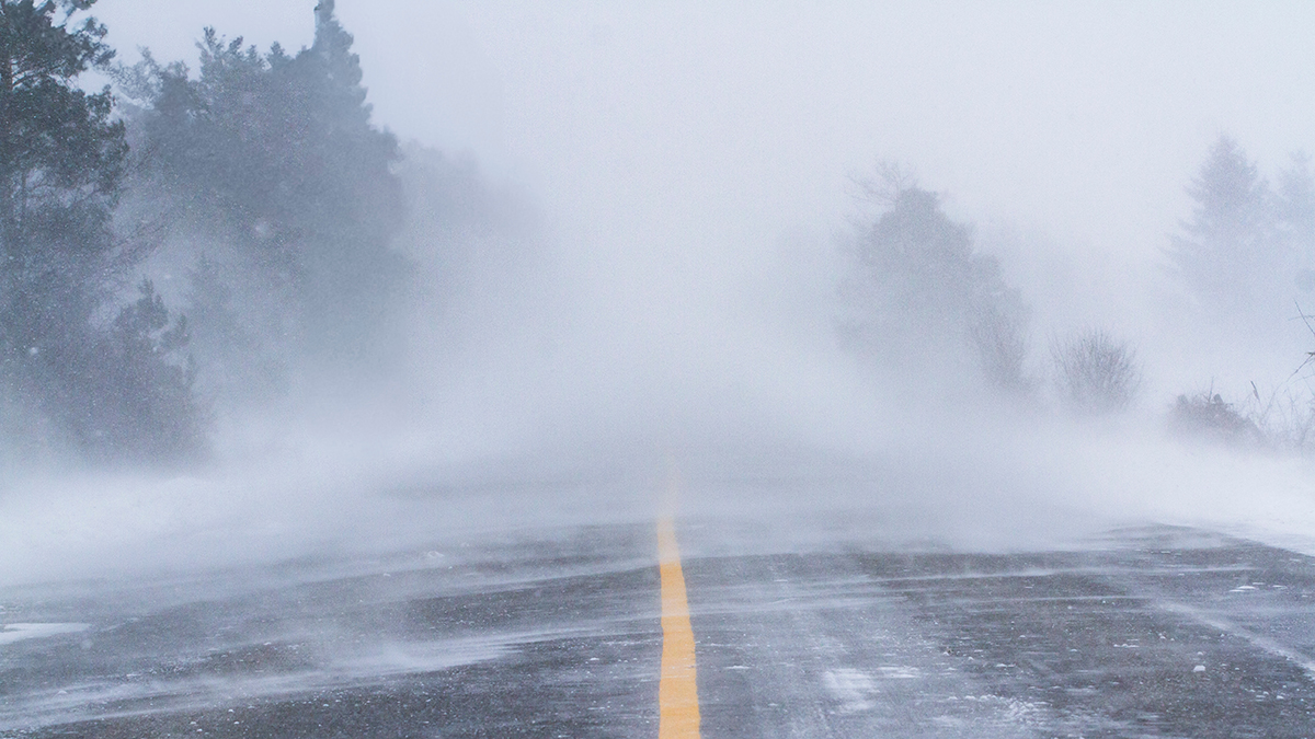Light snow moves in ahead of major winter storm, travel precautions urged