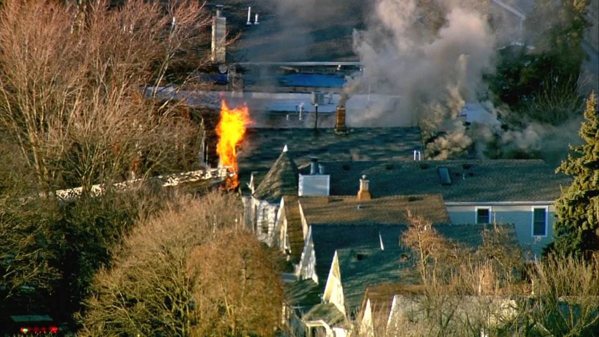 81-year-old killed in Ravenswood house fire