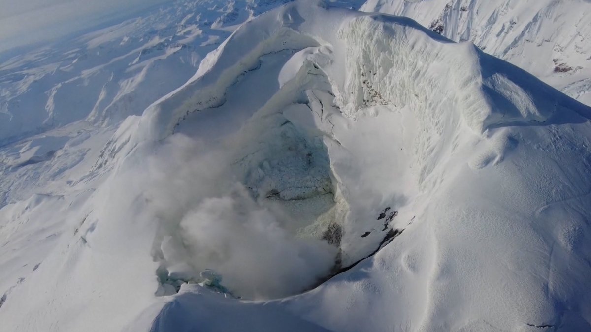 Helicopter tour gives close-up look at Alaskan volcano – NBC Chicago