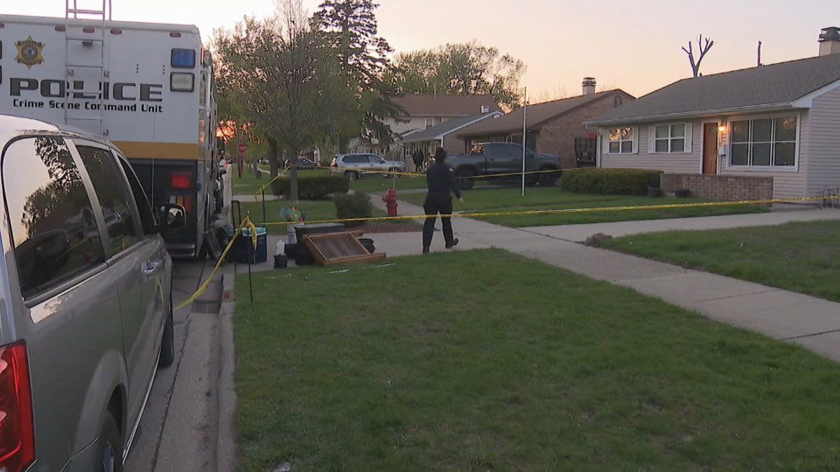 Mysterious police investigation at Des Plaines residence continues for a 3rd day