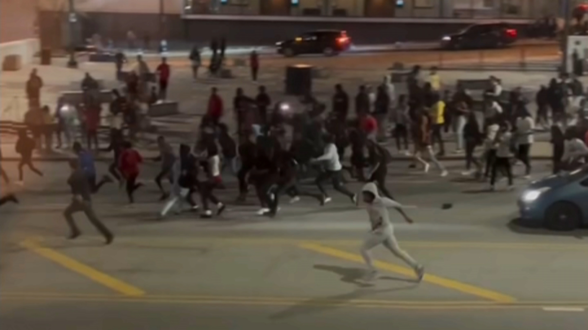 5 ‘teen trends' planned for this weekend in Chicago, mayor warns