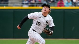 CHICAGO, ILLINOIS – APRIL 13: Chase Meidroth #10 of the Chicago White Sox in the infield during the fourth inning of the game against the Boston Red Sox at Rate Field on April 13, 2025 in Chicago, Illinois. (Photo by Abigail Dean/Getty Images)
