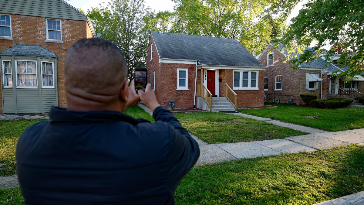 Pope Leo's childhood home was on the market for under 0K — until Thursday