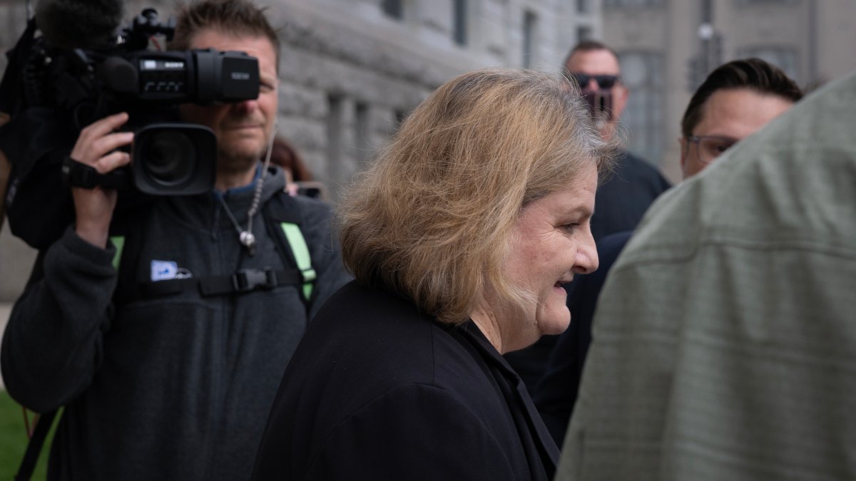 Wisconsin judge pleads not guilty to helping a man evade immigration agents