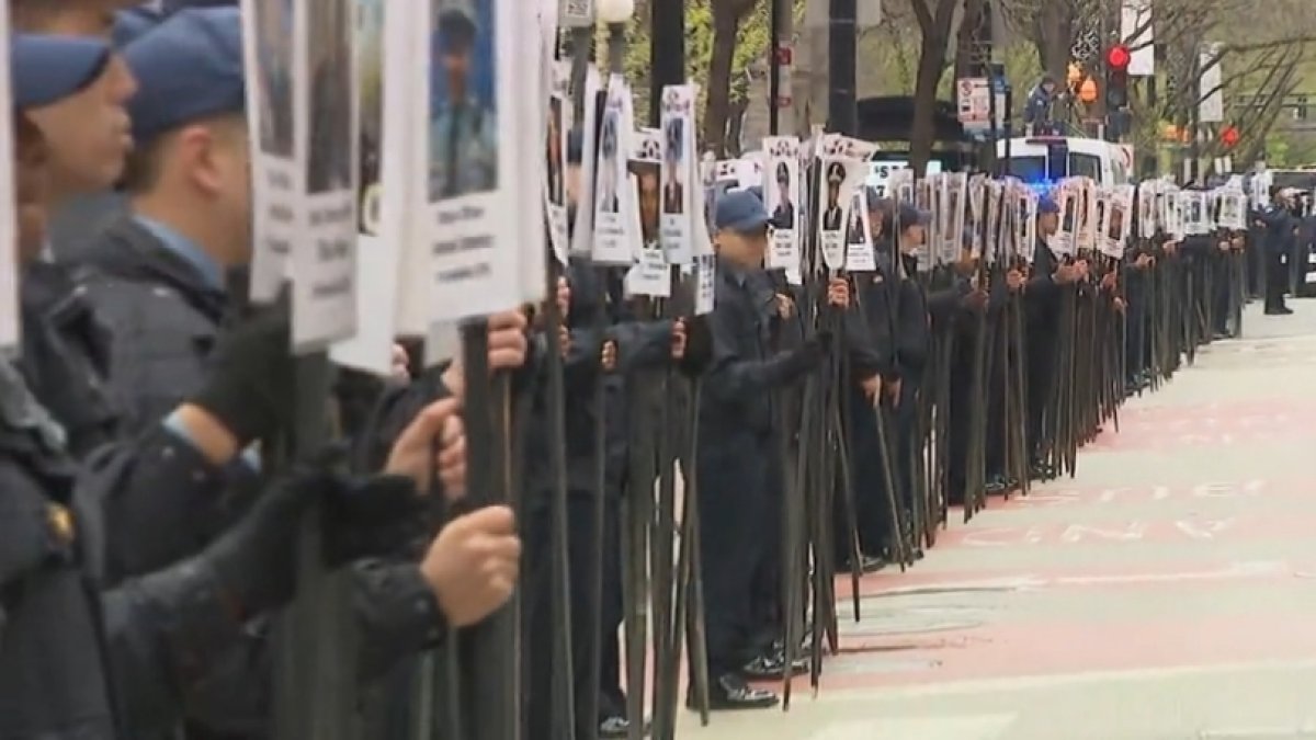St. Jude memorial march along Michigan Avenue honors fallen CPD officers