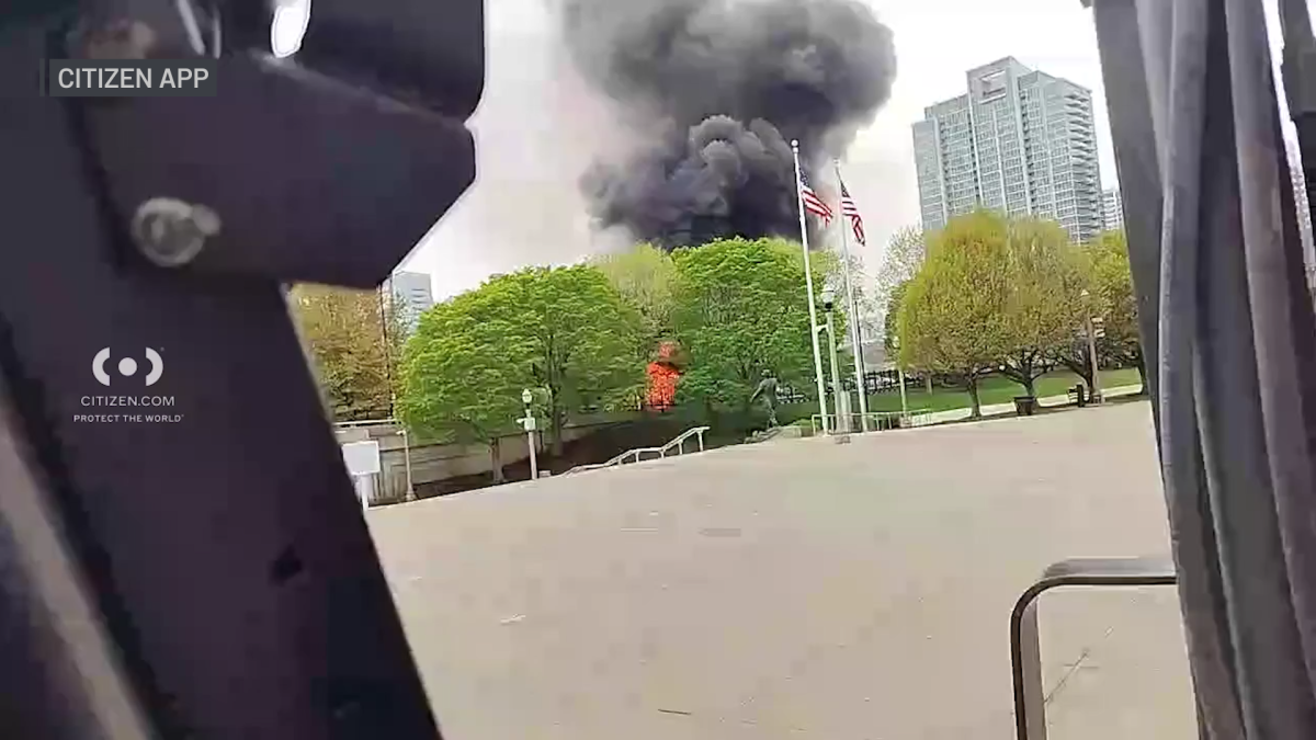 Massive plume of smoke seen near Soldier Field as SUV ‘engulfed in flames