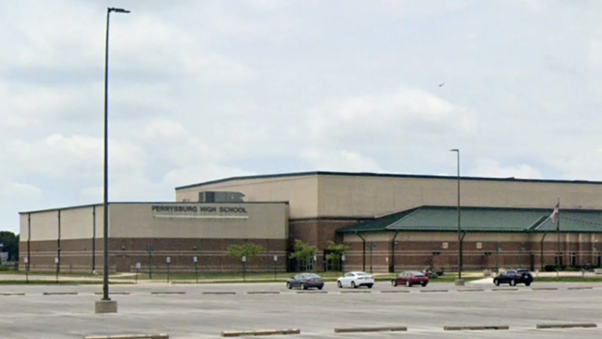 Venezuelan man posed as teen, attended Ohio HS for more than year