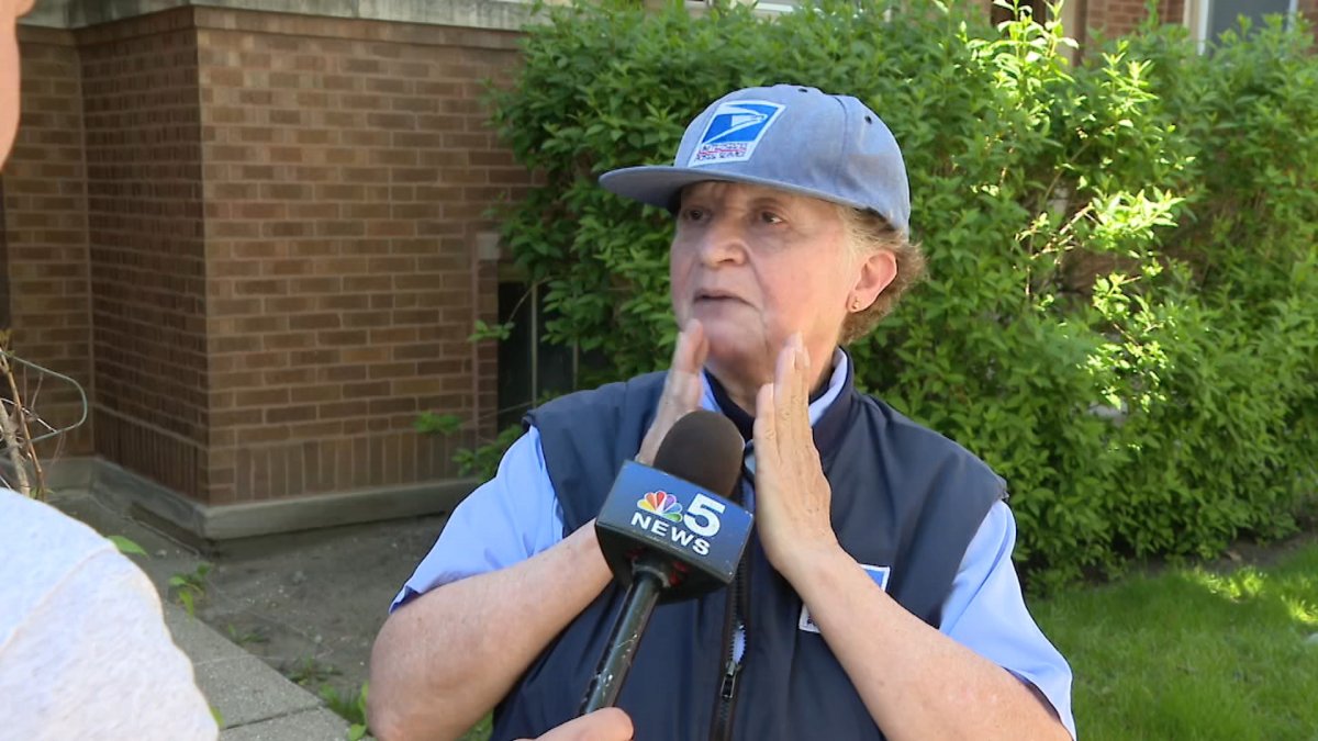 Postal worker helped save 2 children from Northwest Side fire