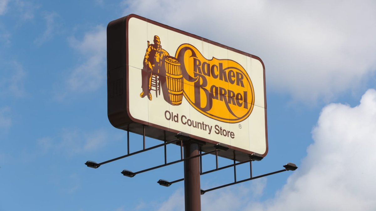 Cracker Barrel unveils a modern remodel in select stores, and some fans arent impressed