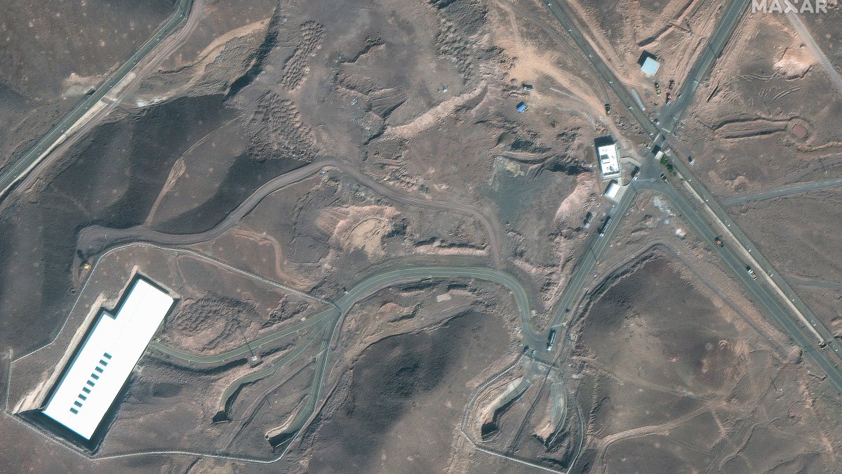 Republicans, Democrats have mixed reactions to air strikes on Iran