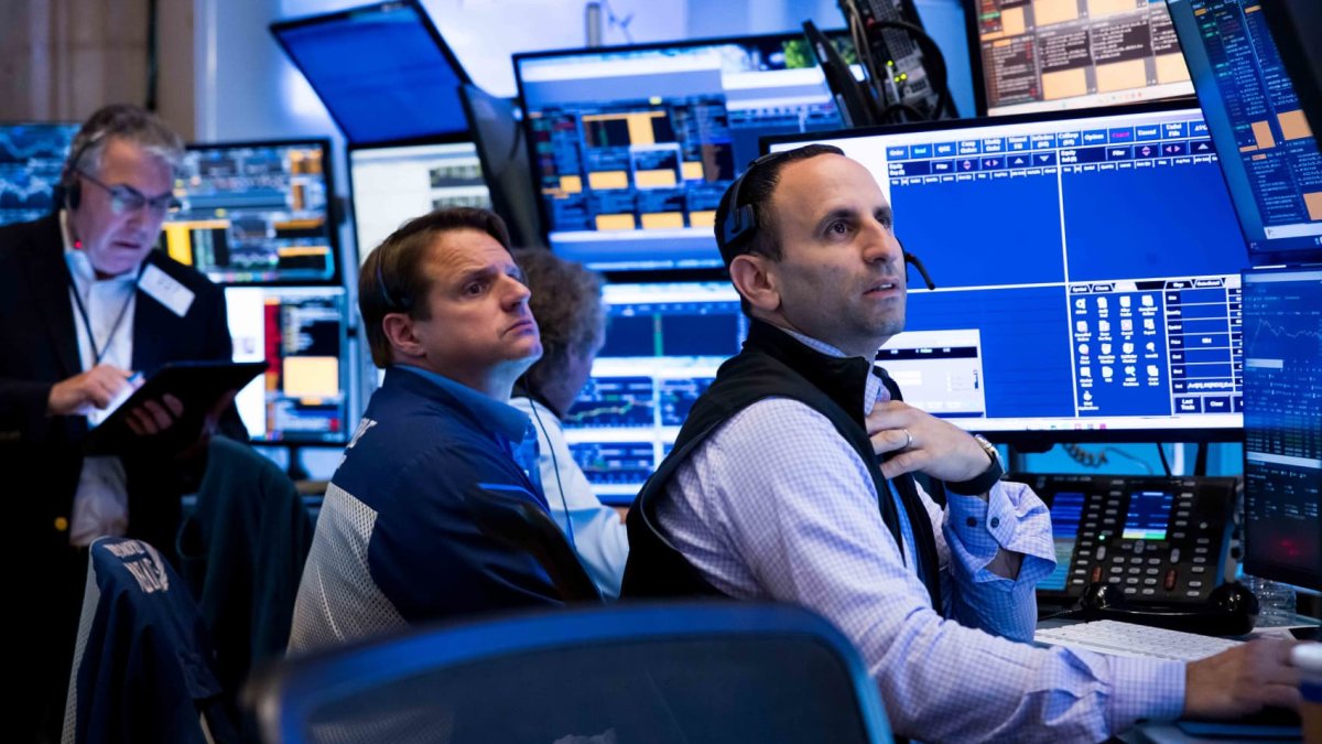 What biggest investing trends of 2025's first half suggest about market's future path