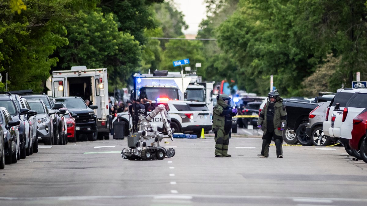 What were learning about the suspect in the Boulder attack