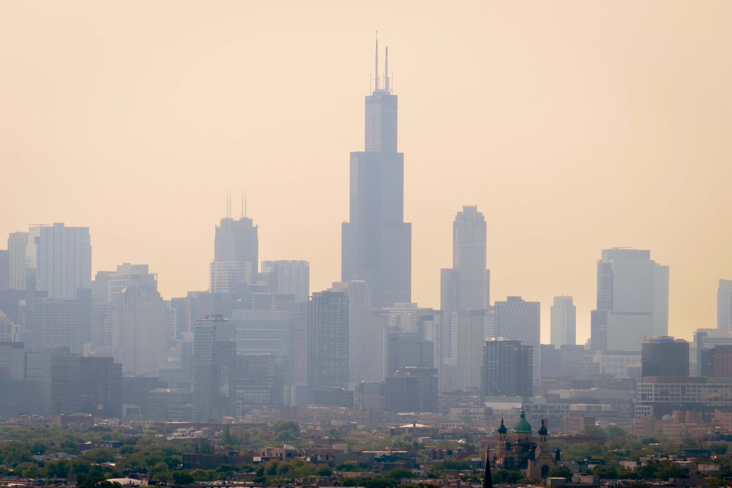 Air quality alert extended in Chicago area as wildfire smoke lingers