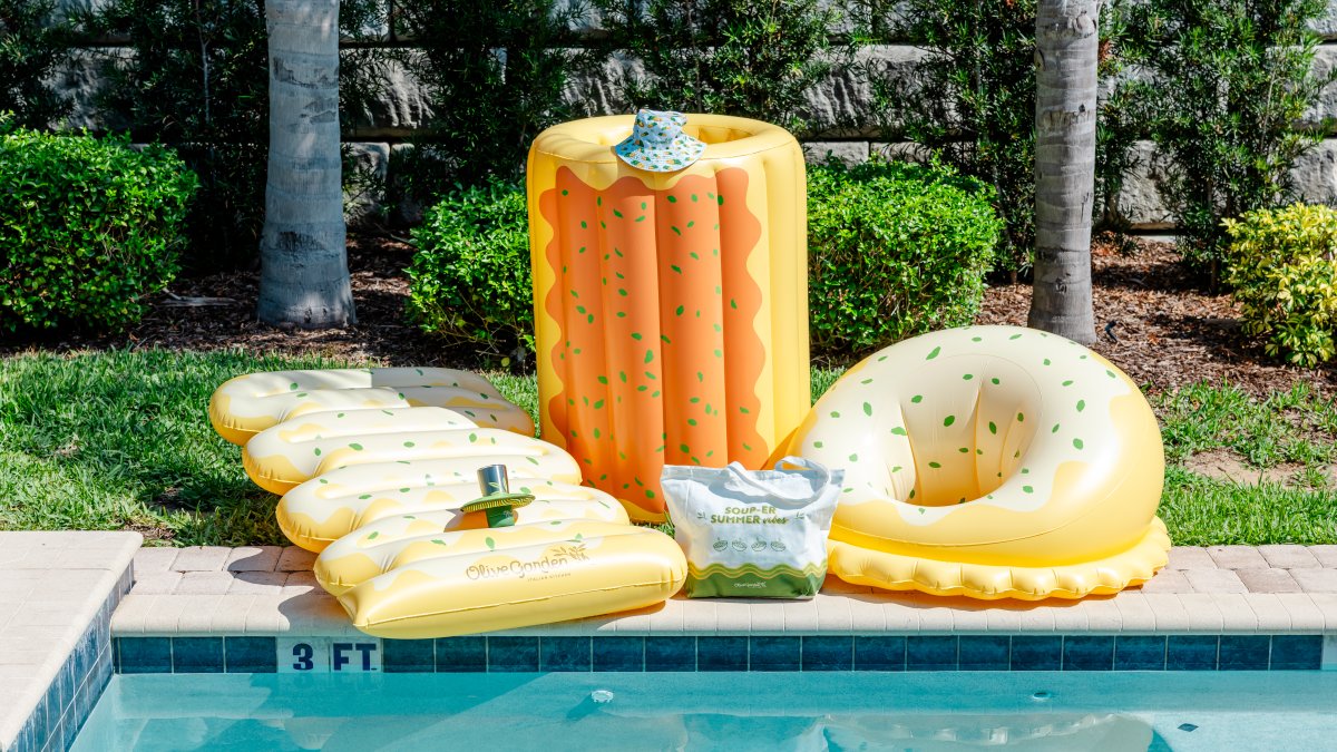 Olive Garden launches 3 pasta-inspired pool floats