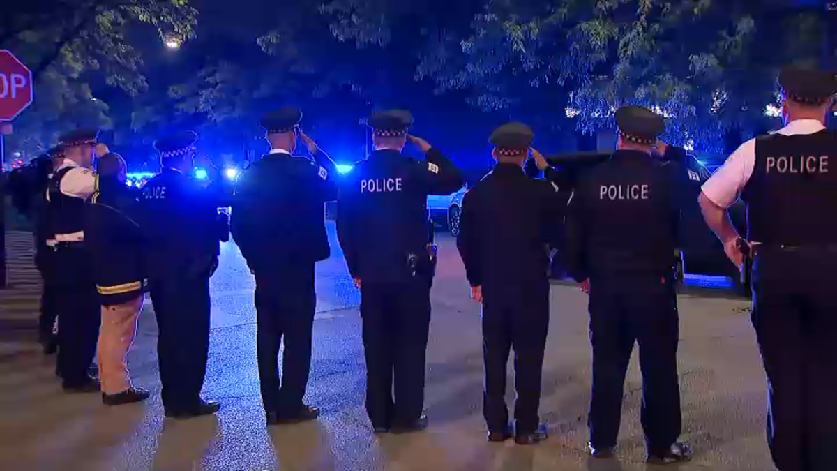 36-year-old female CPD officer shot, killed after investigatory stop leads to police chase