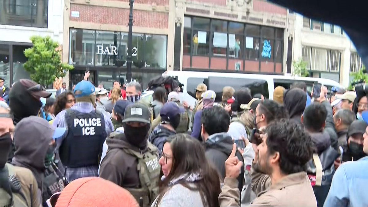 Demonstrators confront ICE agents in Chicago enforcement action. What we know