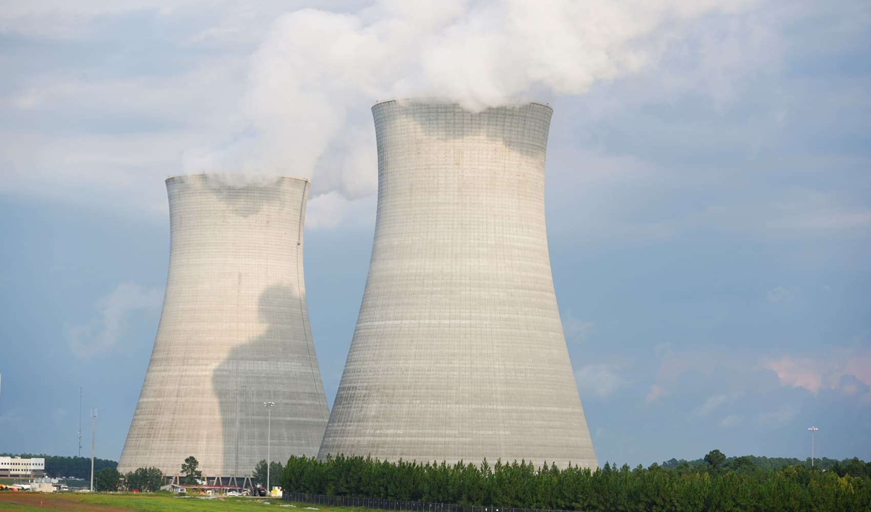 nbcchicago.com - James Neveau - Pritzker executive order will aim to speed construction of nuclear power plants