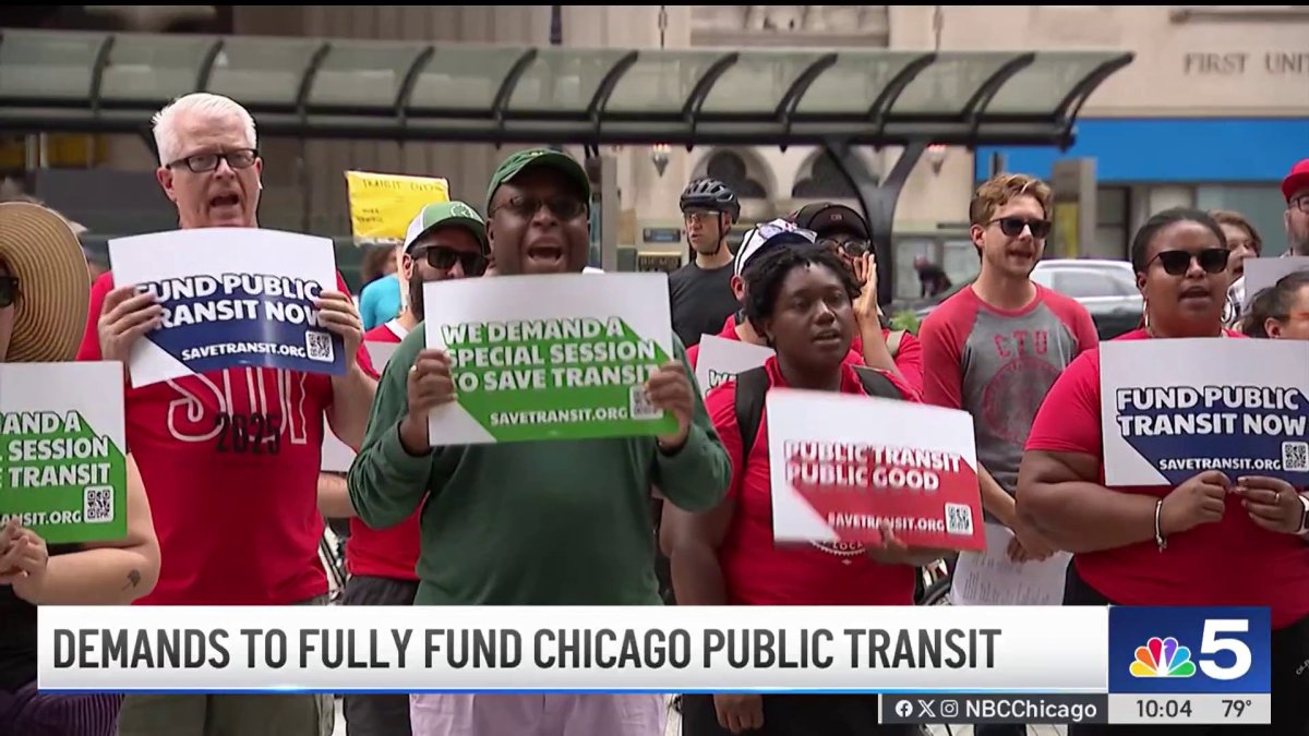 Rallygoers push for public transit funding as Illinois fiscal cliff ...