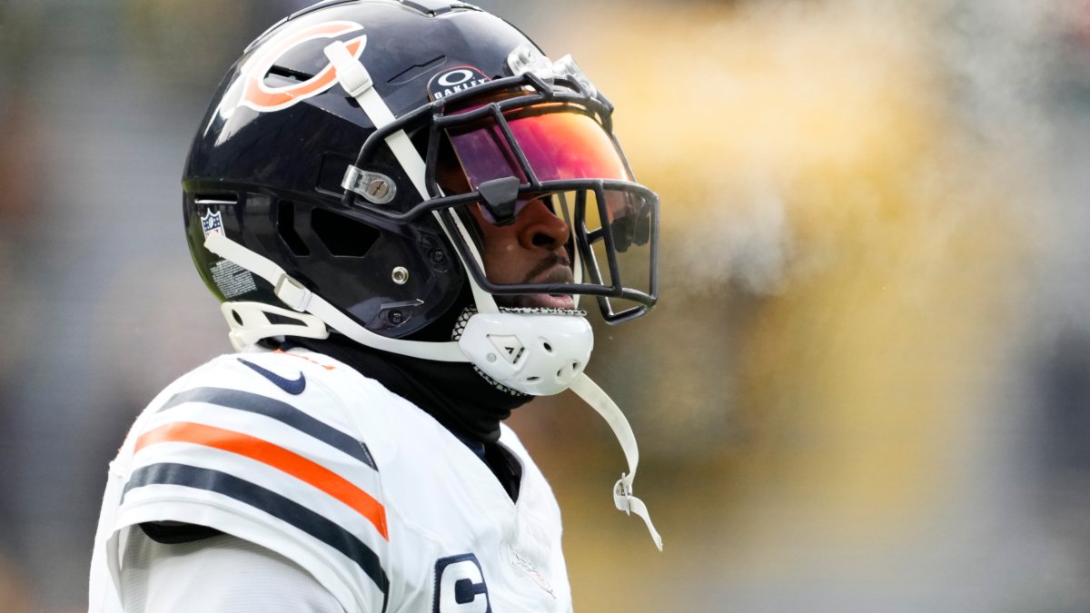 Bears injury report: TJ Edwards out, Jaylon Johnson activated from IR