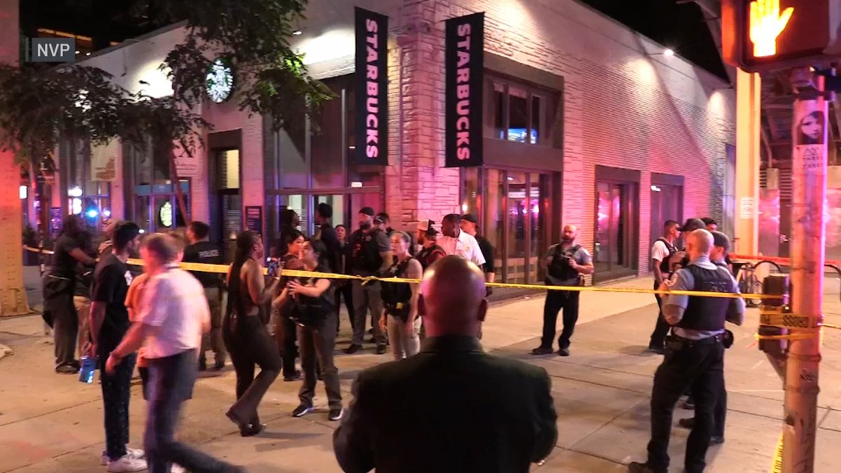 Chicago shooting outside River North club leaves 4 dead, 14 injured