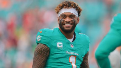 BREAKING: Tua Tagovailoa admits he's his own worst enemy — says he's finally learned to "play it cool" instead of trying to do too much. The Dolphins quarterback led Miami to a resounding 30-13 win over Buffalo by staying grounded and trusting his game plan.-thanhhoa