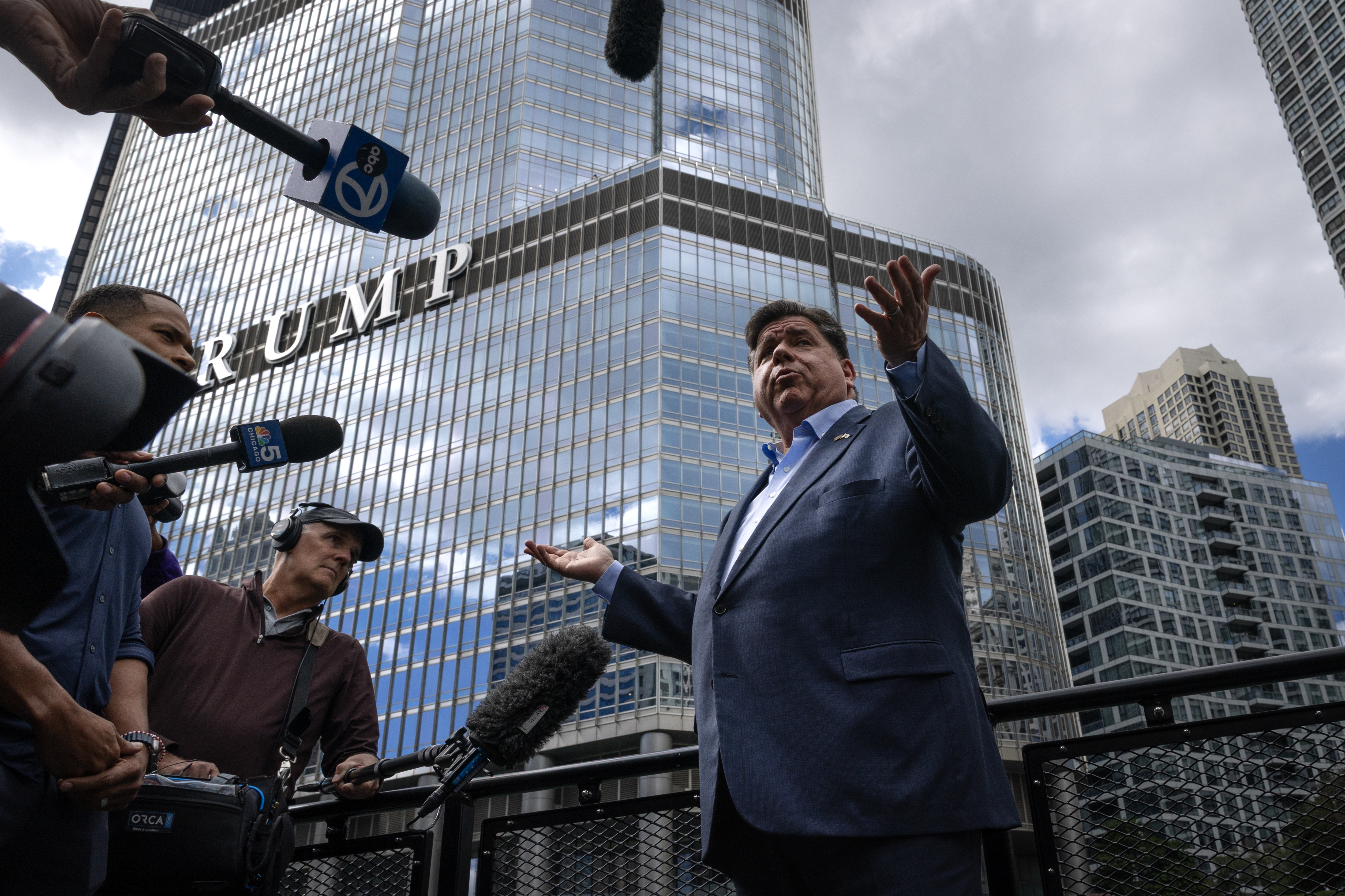 Exclusive: Trump administration tells Pritzker ICE is coming to Chicago