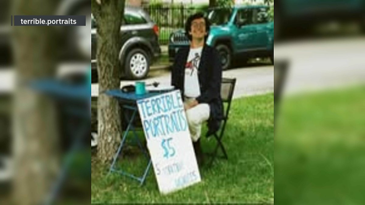 Man offers $5 &lsquo;terrible portraits in Chicago: &lsquo;No intention of getting better