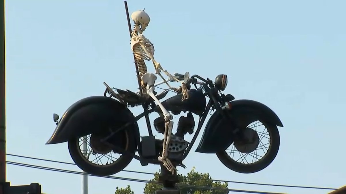 &lsquo;Everything dies: Twisted Spoke closing after 30 years in Chicagos West Town