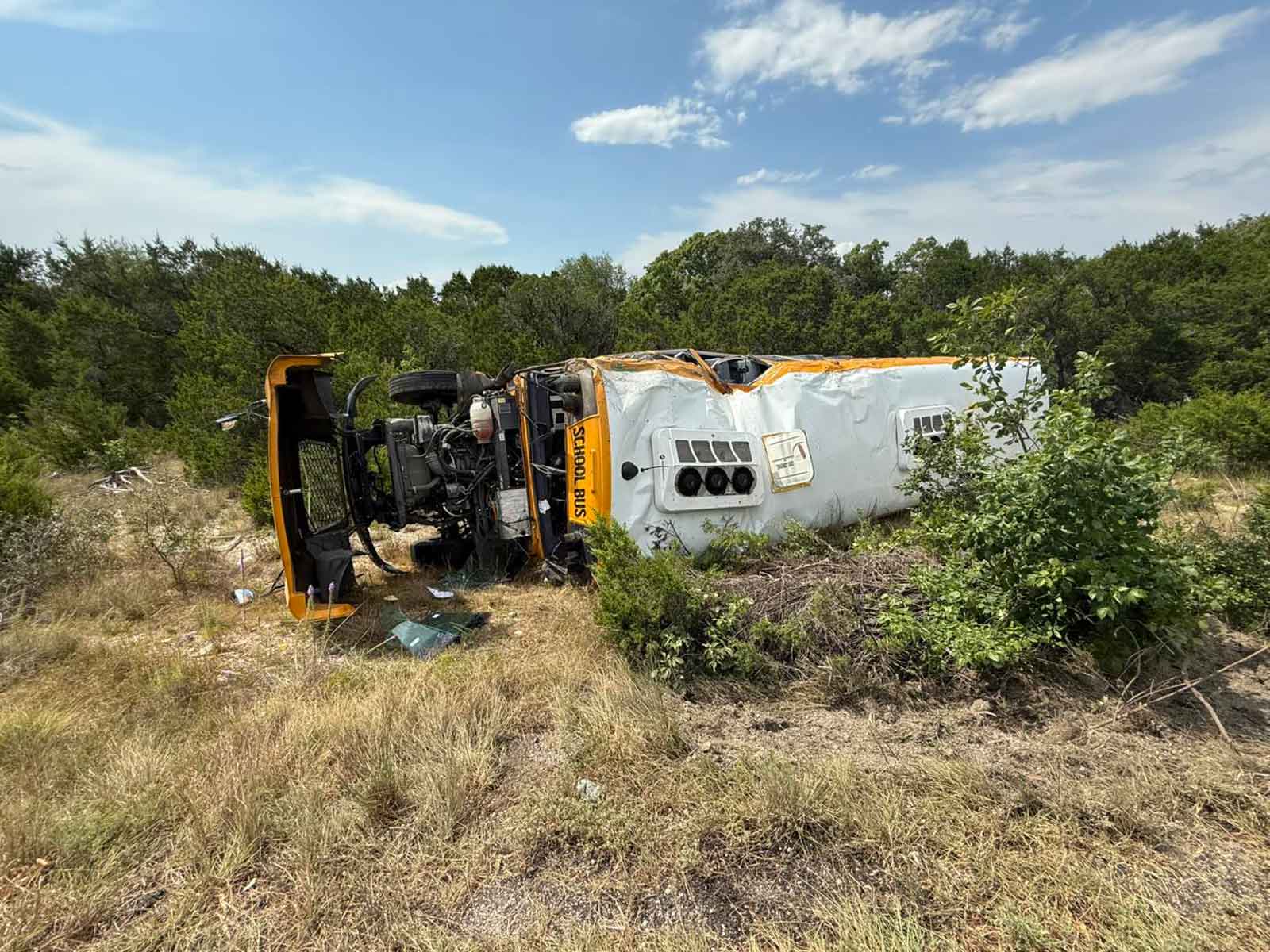 10 injured in school bus rollover in Texas – NBC Chicago