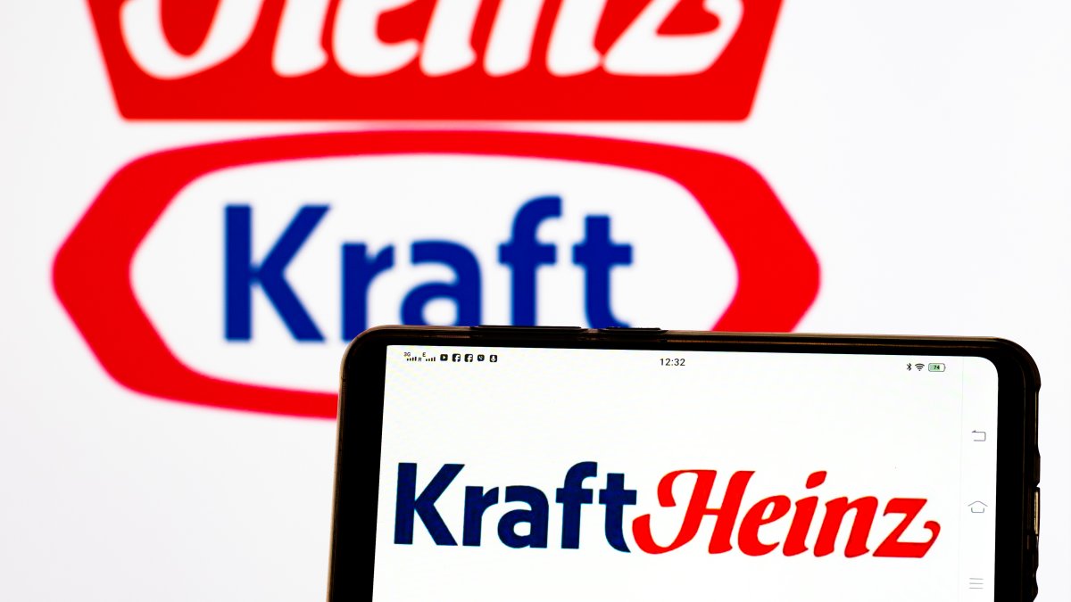 Kraft Heinz splitting into two companies a decade after megafood merger