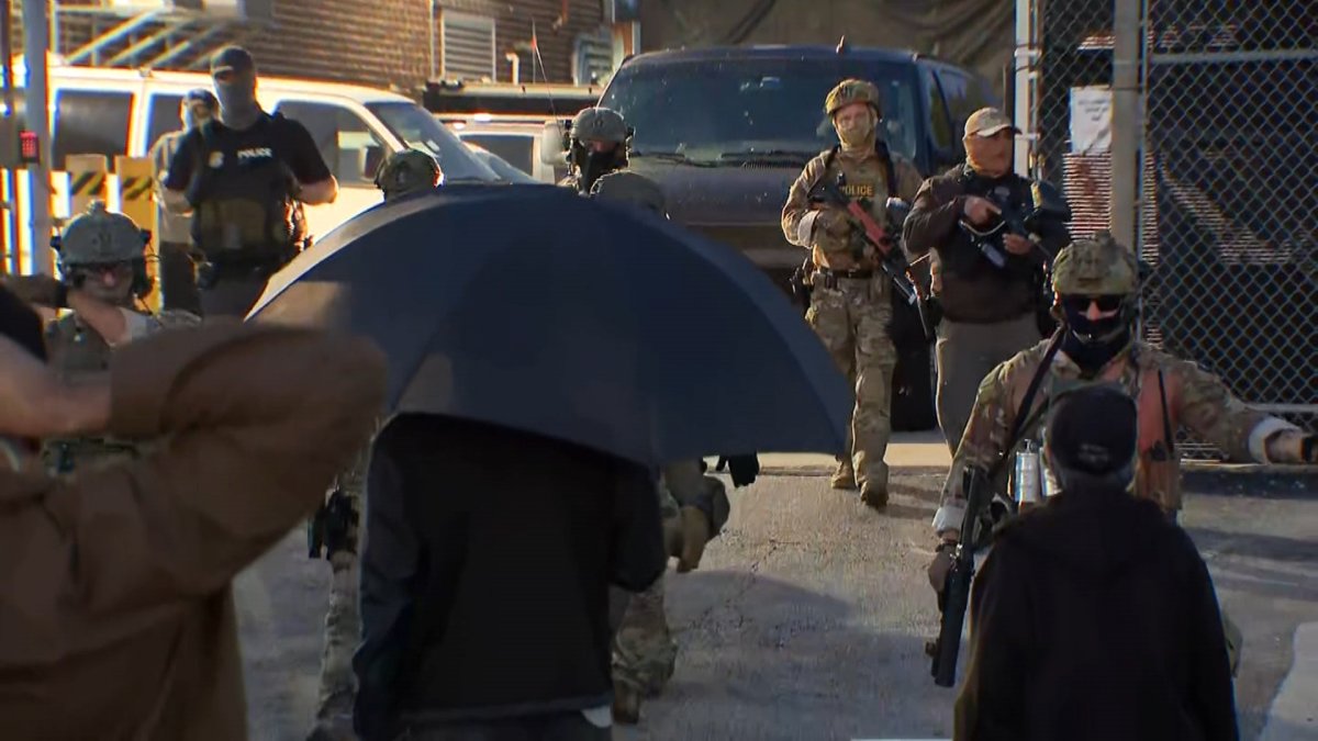 Tense scene unfolds as protesters, ICE guards clash outside Broadview immigration facility