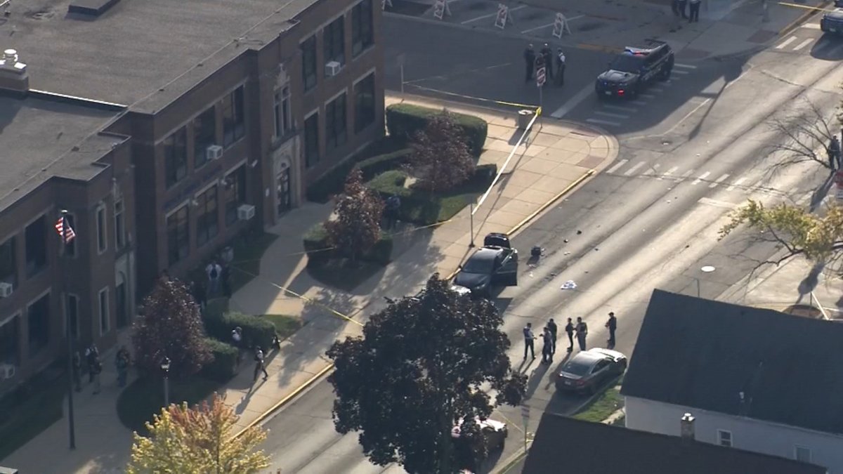 Classes canceled at Berwyn middle school after 3 shot, killed in &lsquo;domestic-related incident nearby