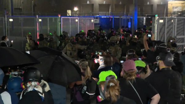 Broadview Mayor holds update about ICE facility amid protests – NBC Chicago
