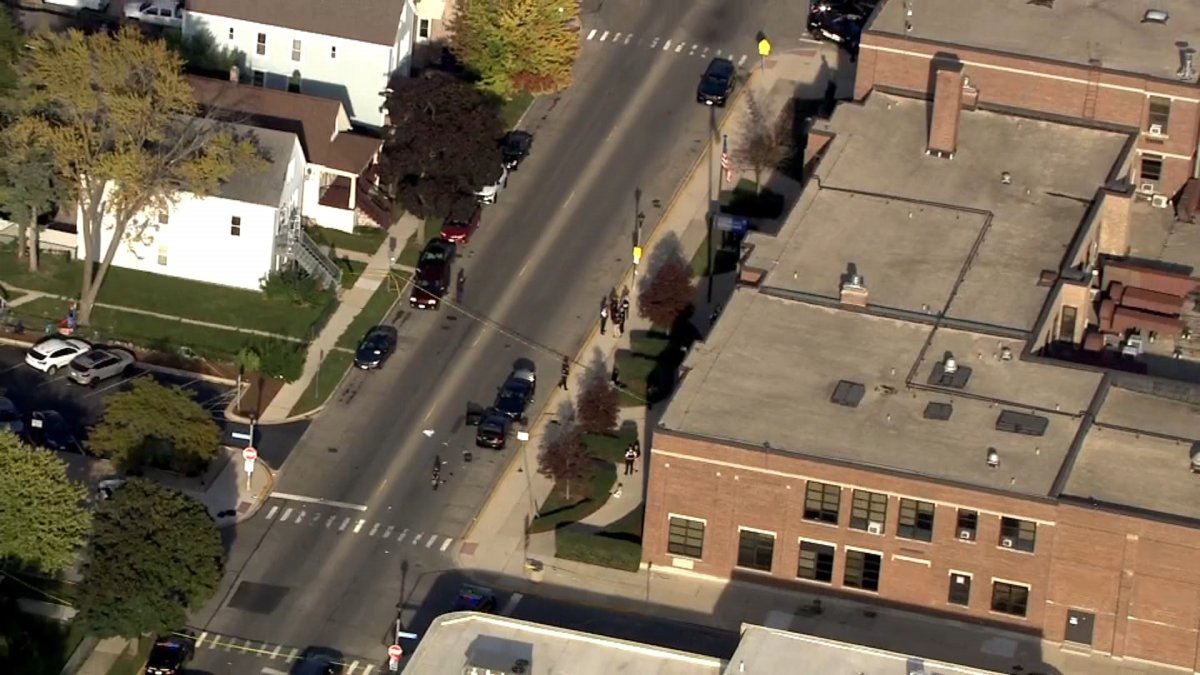 3 dead after shooting outside suburban Berwyn middle school