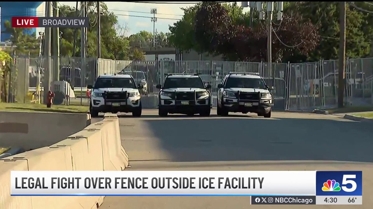 Legal fight erupts over fence outside Broadview ICE facility – NBC Chicago