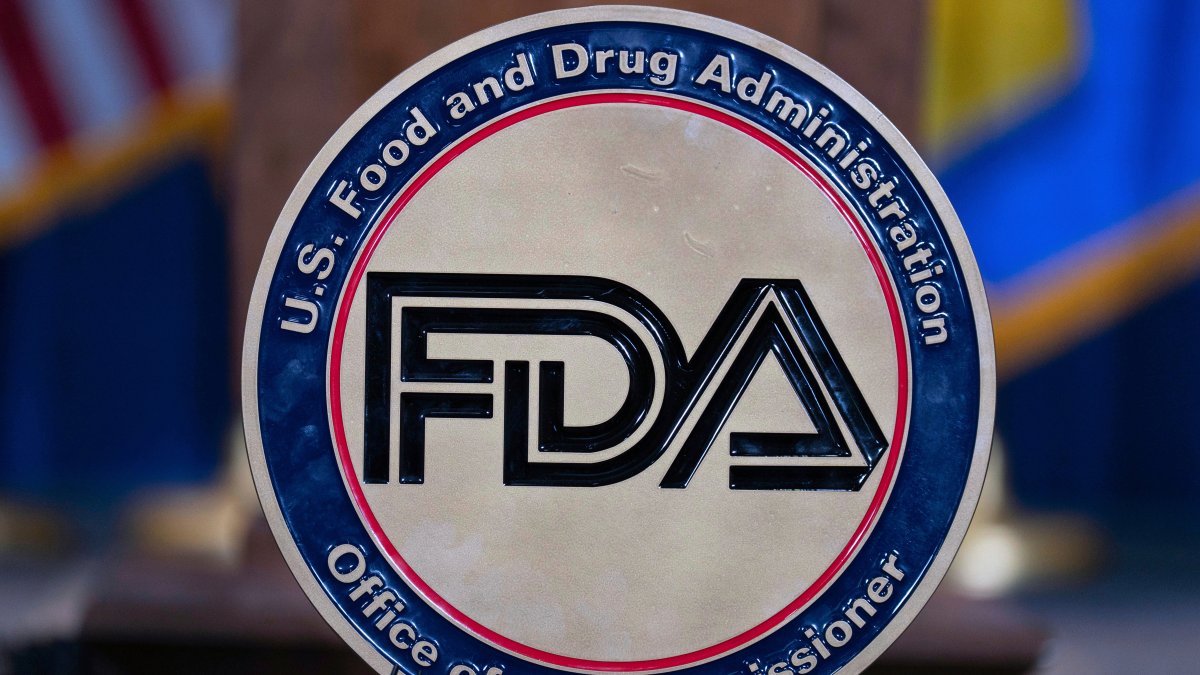 Recalled infant formula tied to two botulism cases in Illinois babies