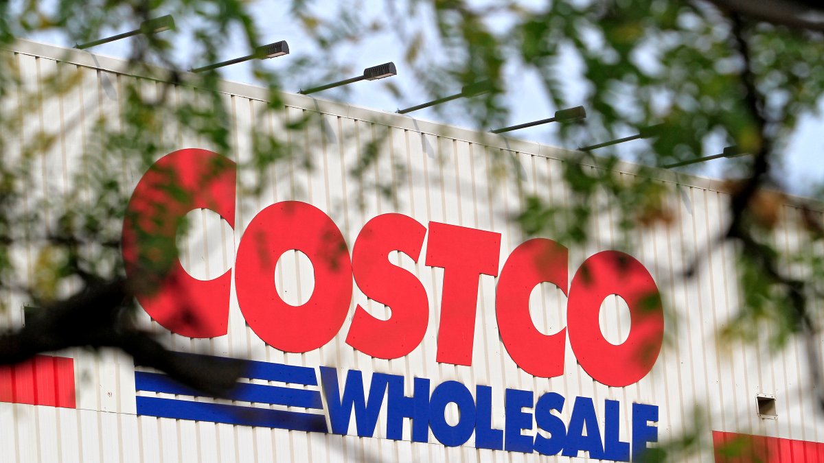 Chicken sausage sold at Costco recalled because some may not be just chicken