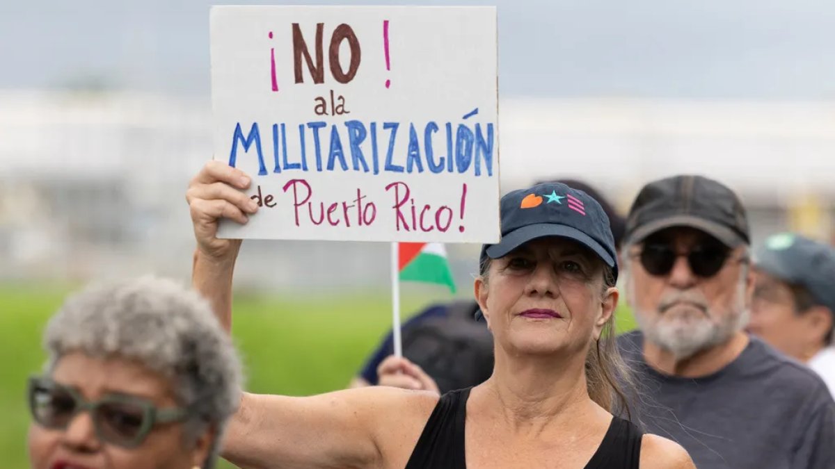 Return of U.S. military to Puerto Rico sparks concern in Chicago's Humboldt Park