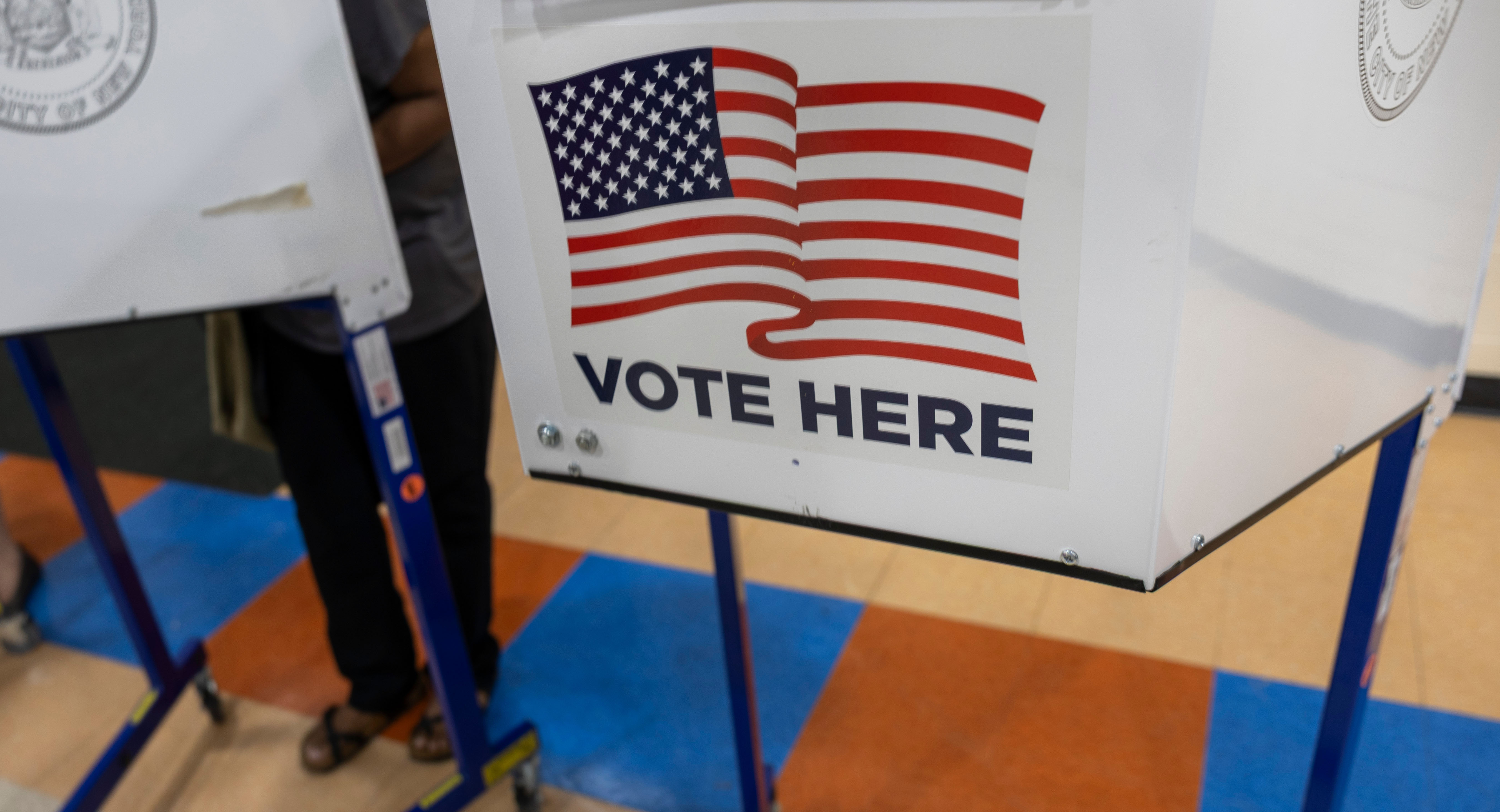 McHenry County election judge suffered heart attack, died during vote count