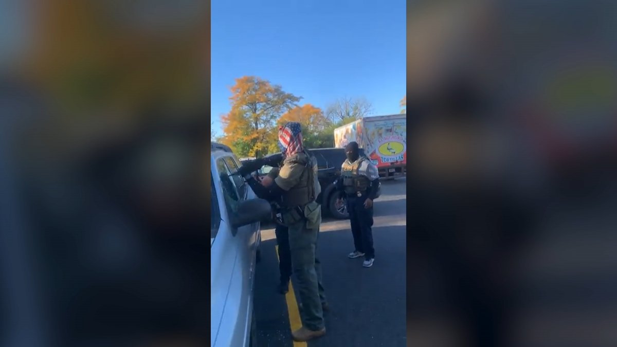 ICE operations across Chicago, suburbs raise questions about whether federal agents are violating their own policies