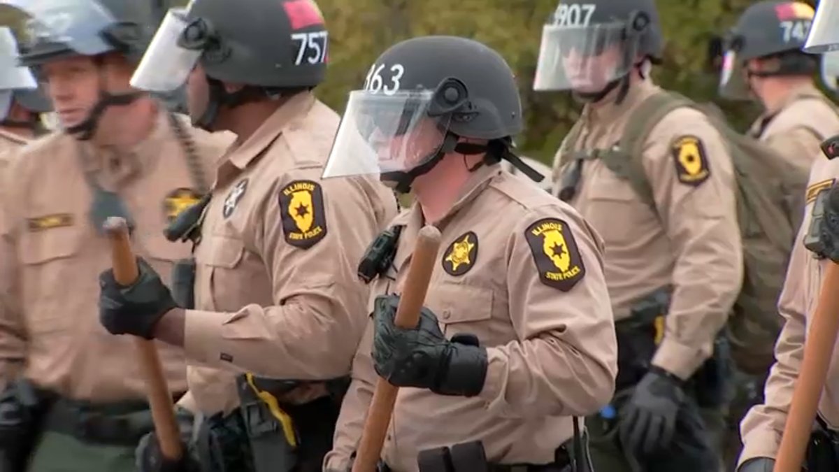 Could ICE have &lsquo;lost 3,000 immigrant arrestees in Chicago?