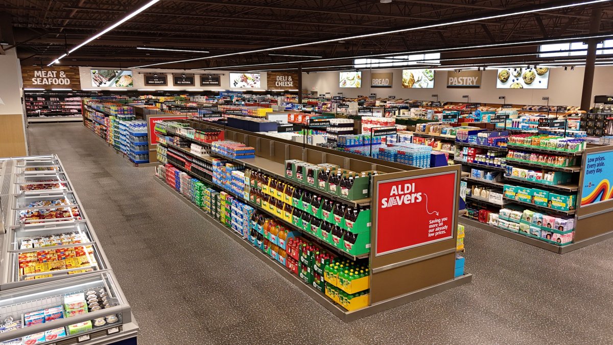 ALDI opening first location in bustling Chicago neighborhood this week